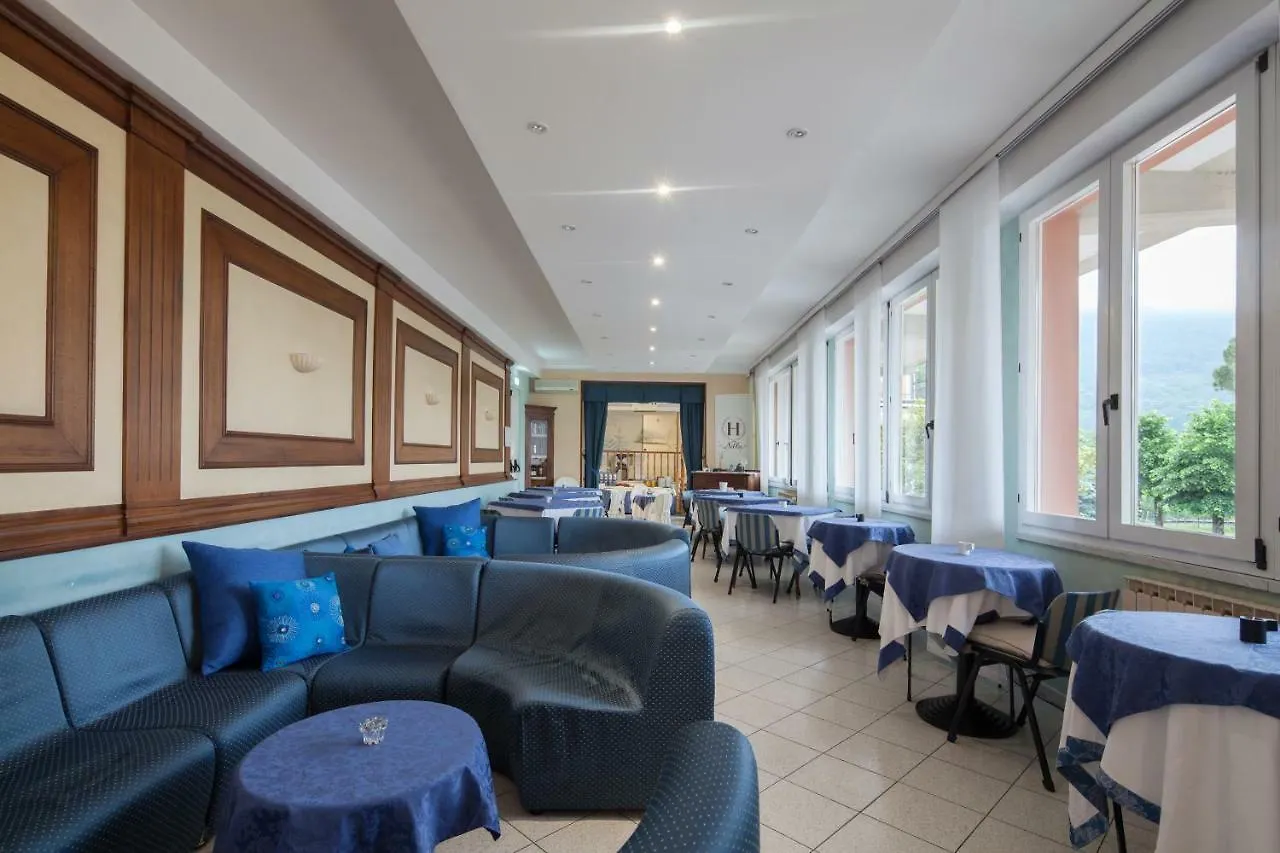 Hotel Nella La Spezia 3*,  Italy