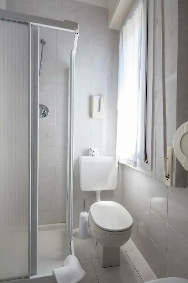 Hotel Nella La Spezia 3*,